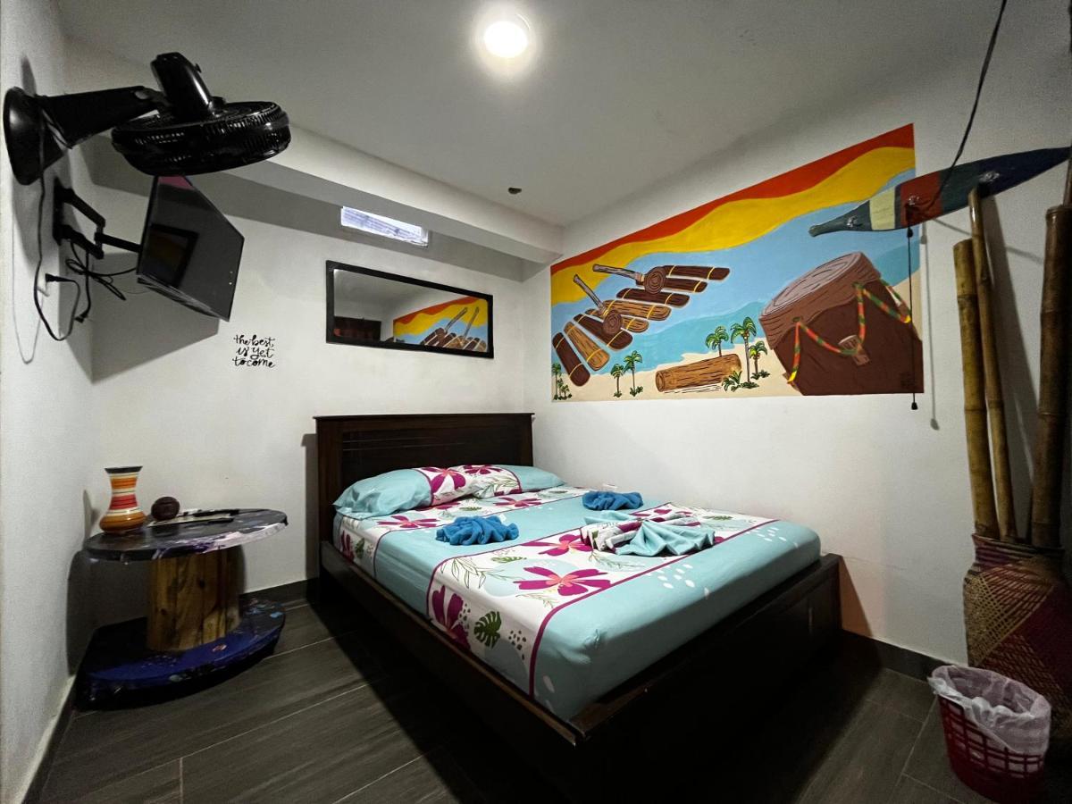 Acuarios Hostal Playa Ladrilleros Dış mekan fotoğraf