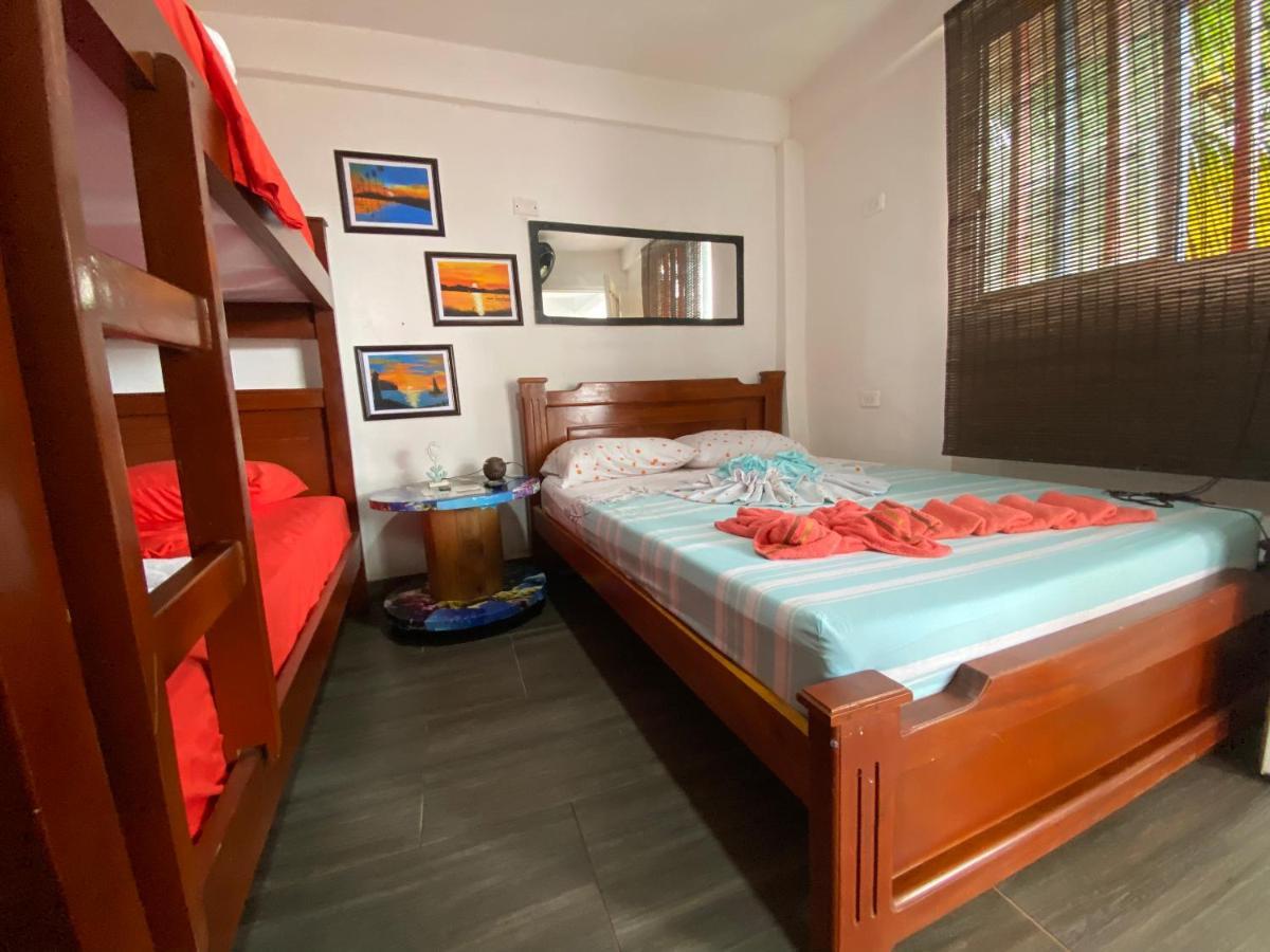 Acuarios Hostal Playa Ladrilleros Dış mekan fotoğraf