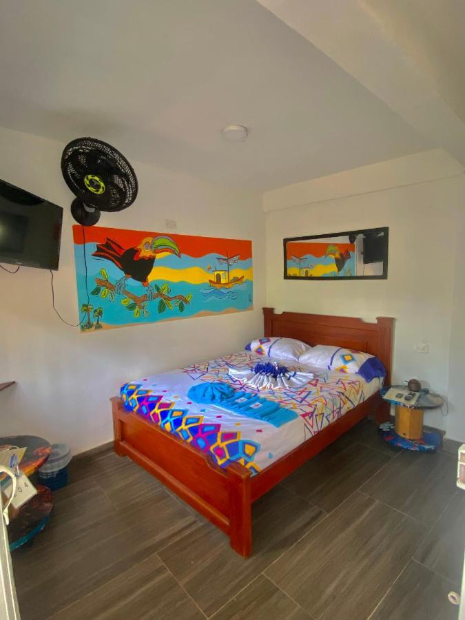 Acuarios Hostal Playa Ladrilleros Dış mekan fotoğraf