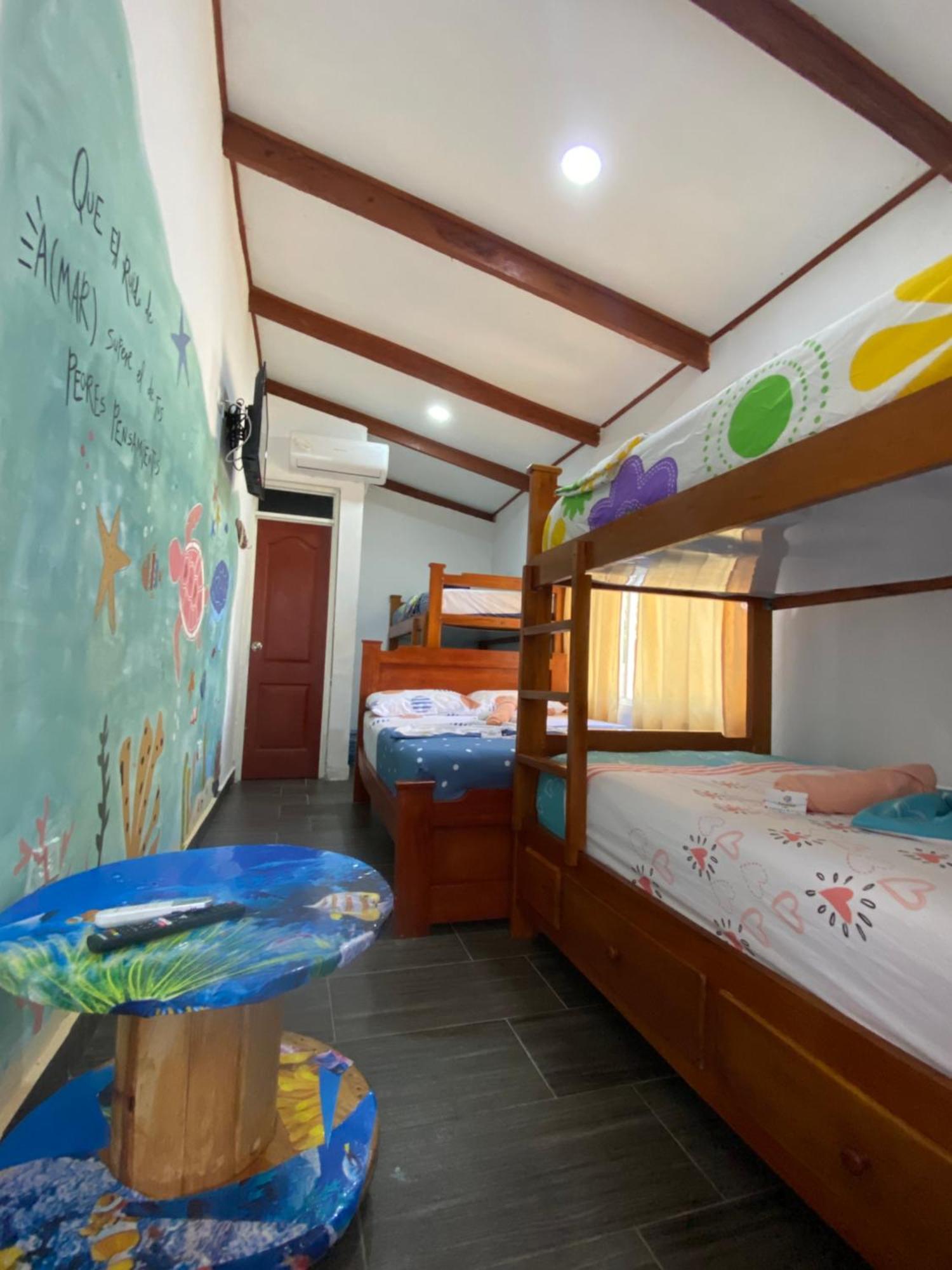 Acuarios Hostal Playa Ladrilleros Dış mekan fotoğraf