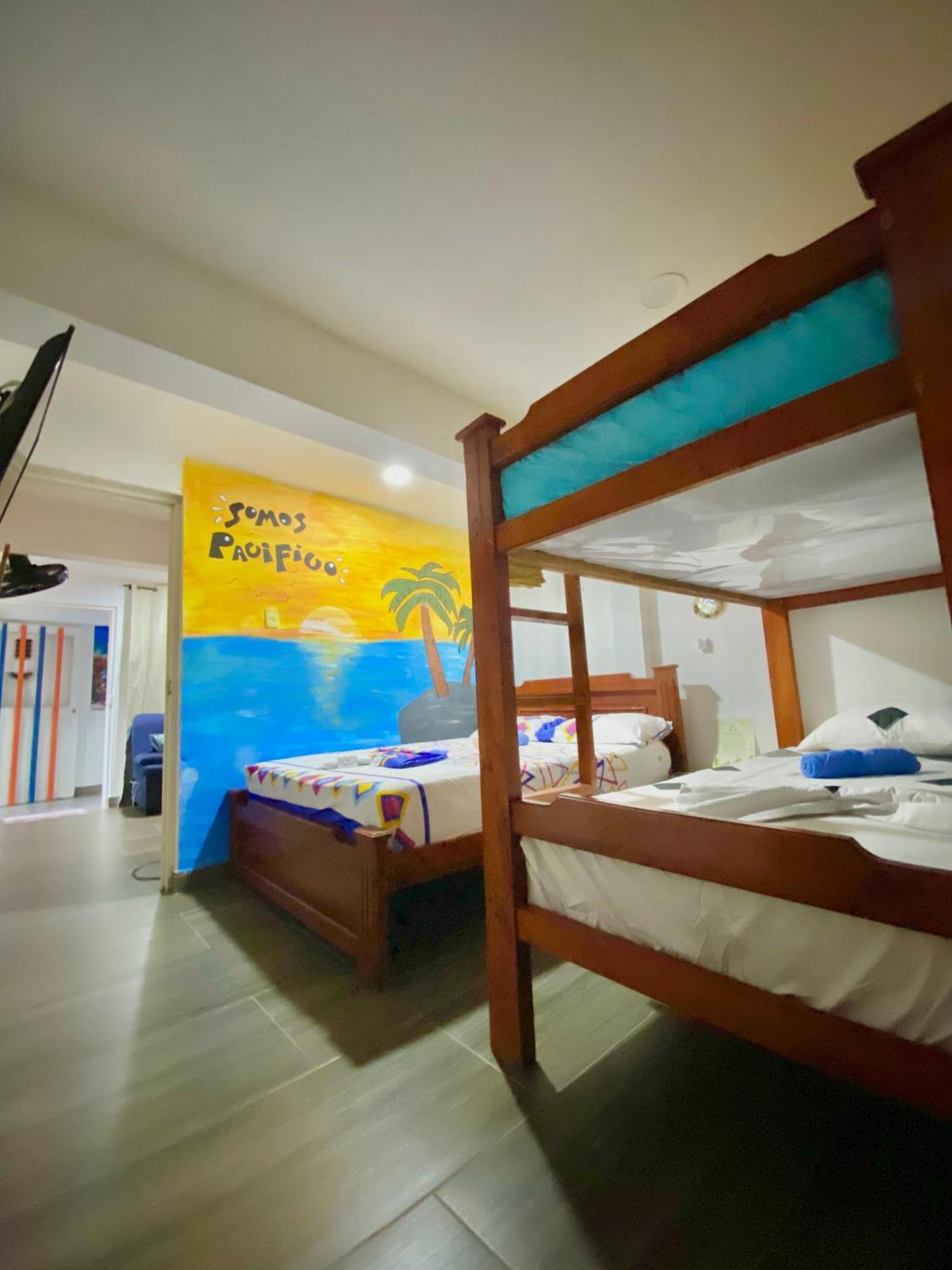 Acuarios Hostal Playa Ladrilleros Dış mekan fotoğraf